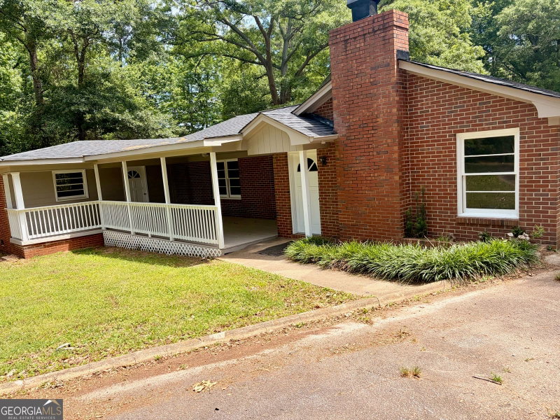 Photo 2 of 210 Orchard Drive