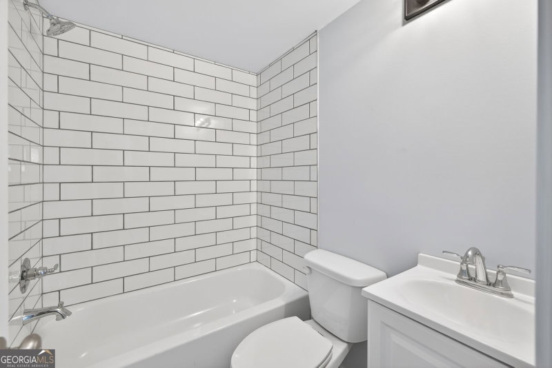 Photo 19 of 136 Nowell Street