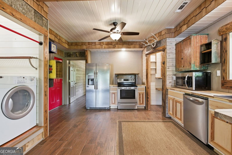 Photo 7 of 456 Oak Springs Road