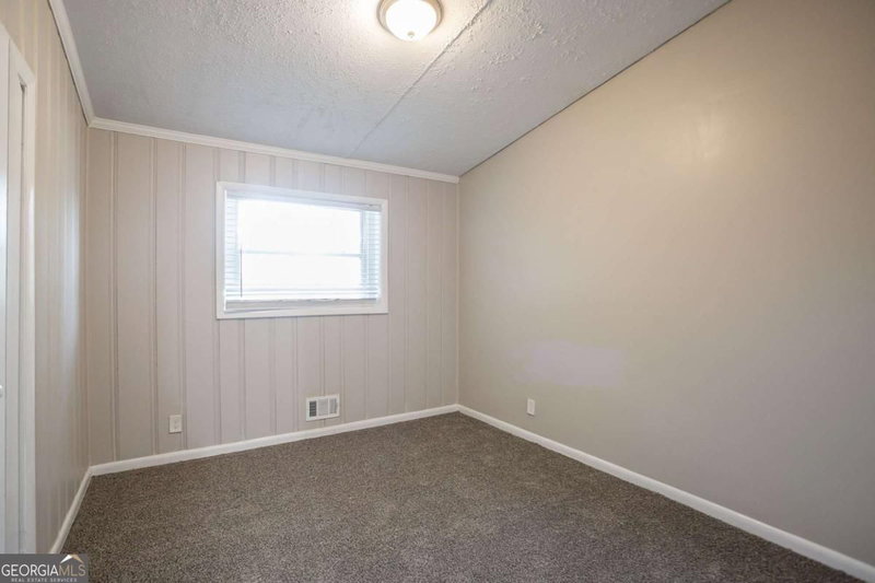 Photo 18 of 2460 Tyler Way