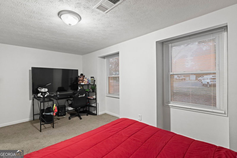 Photo 19 of 107 Fortress Drive