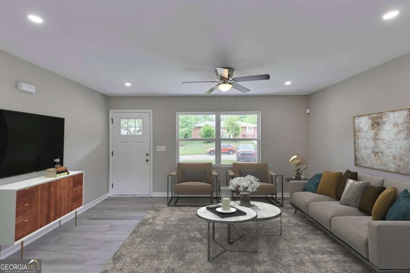 Photo 2 of 1660 Mallard Circle