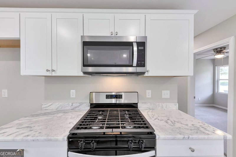 Photo 9 of 1660 Mallard Circle