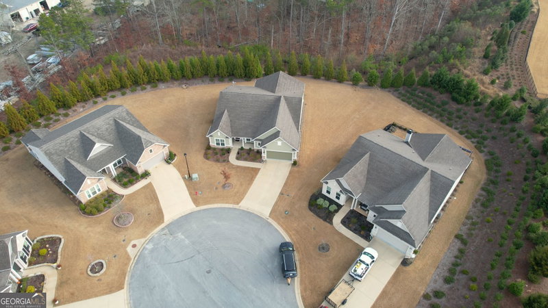 Photo 5 of 1011 Slip Path