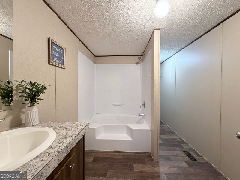 Photo 12 of 460 Mount Olivet Road
