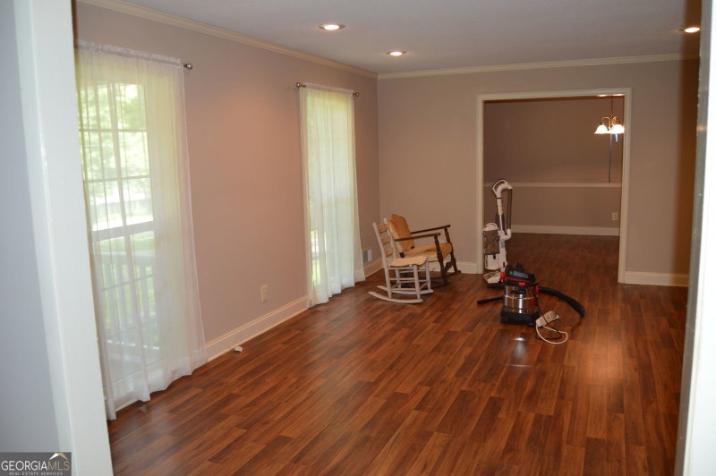 Photo 17 of 98 Beechwwod Boulevard