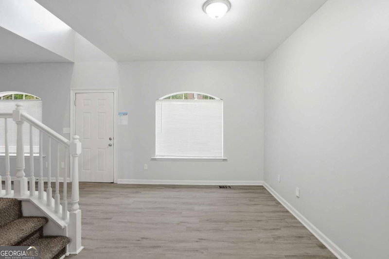 Photo 7 of 820 Magna Carta Drive NW