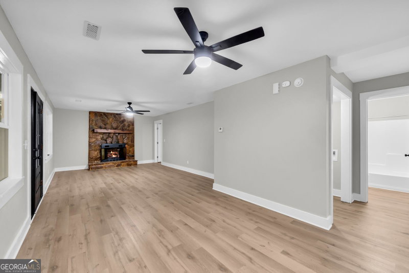 Photo 14 of 314 Skyview Circle
