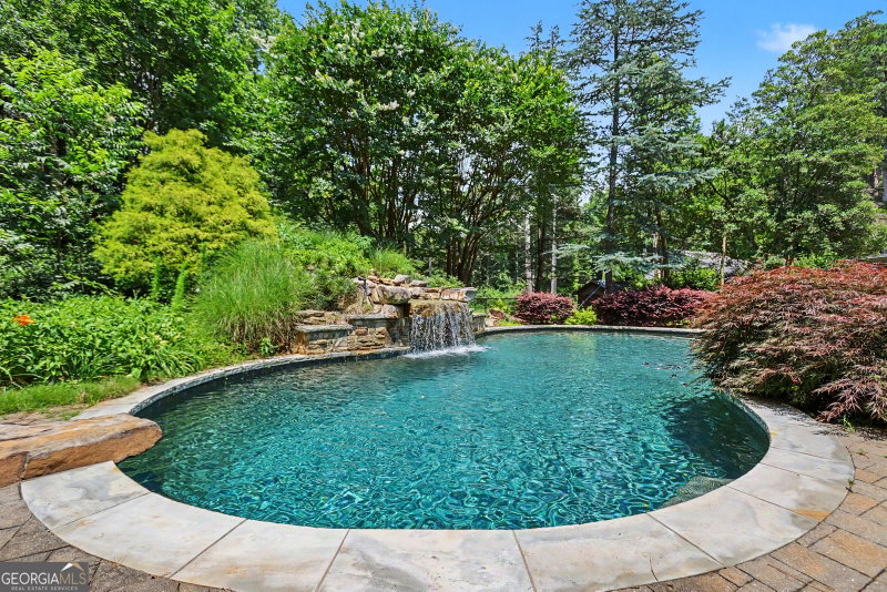 Photo 4 of 390 Virginia Hills Road