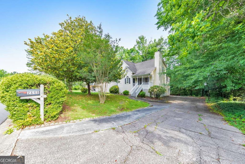 Photo 58 of 2648 Foxglove Drive SW