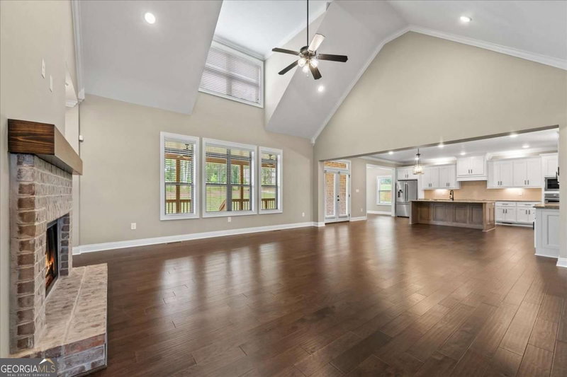 Photo 15 of 2670 Blazing Star Court