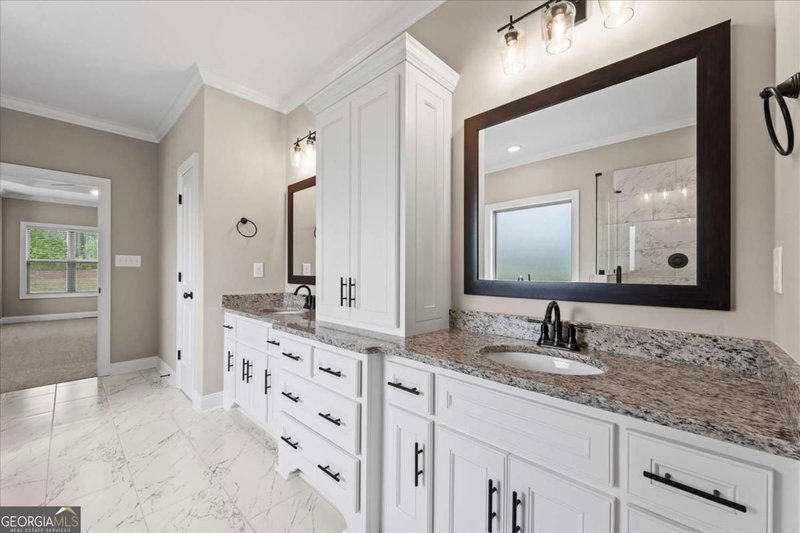 Photo 10 of 2670 Blazing Star Court