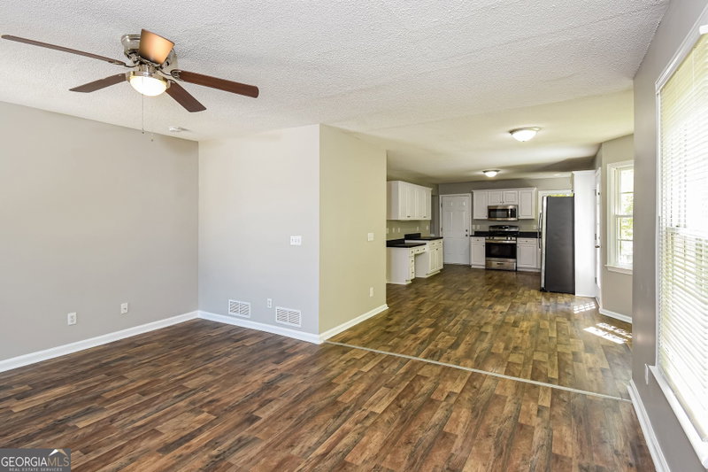 Photo 13 of 1016 Saddle Brooke Drive