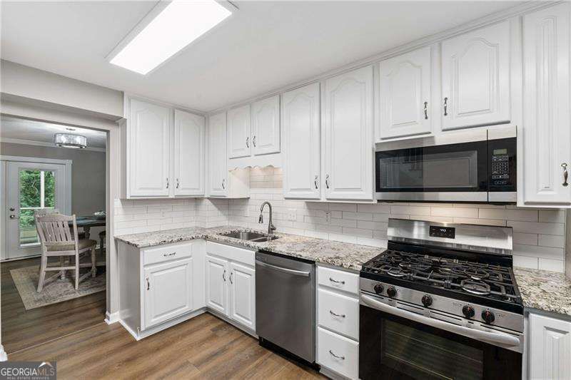 Photo 14 of 6500 Gaines Ferry Road #G-1