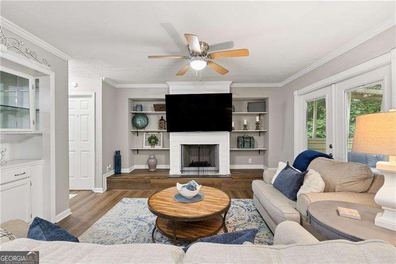 Photo 3 of 6500 Gaines Ferry Road #G-1