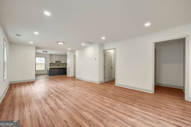 Photo 15 of 447 Birney Street
