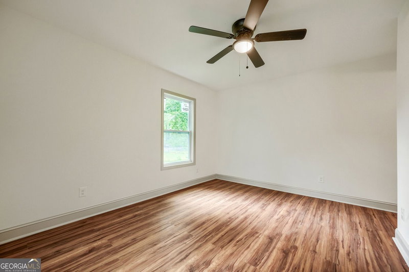 Photo 17 of 447 Birney Street