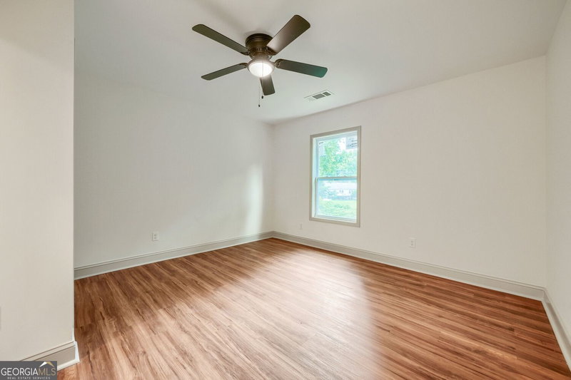 Photo 20 of 447 Birney Street