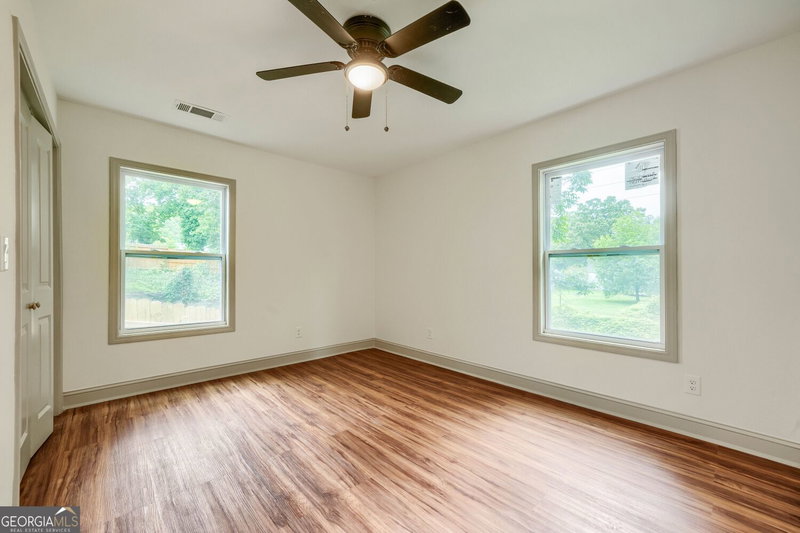 Photo 22 of 447 Birney Street
