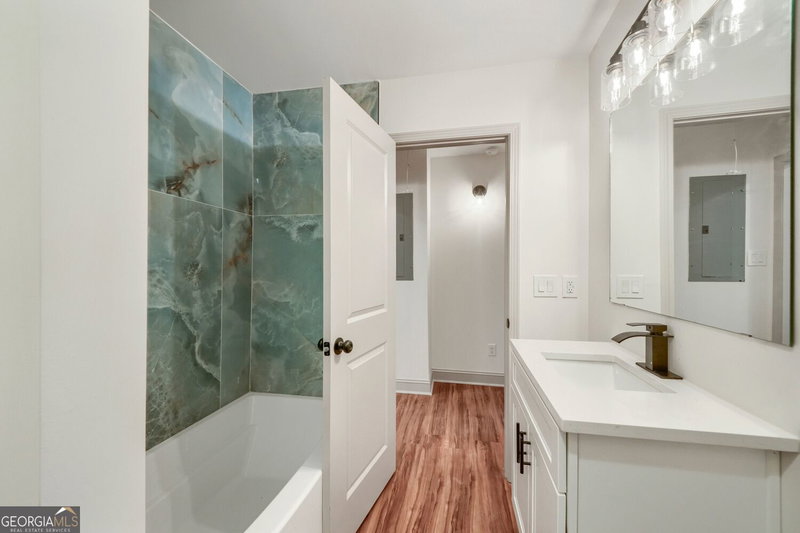 Photo 23 of 447 Birney Street