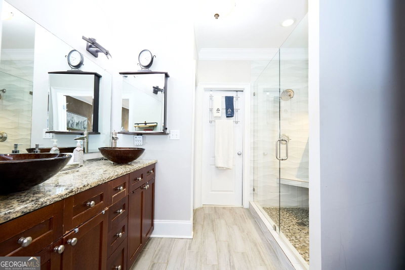 Photo 5 of 1622 Mosaic Way SE