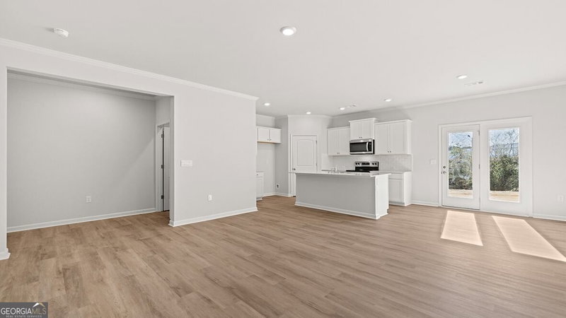 Photo 11 of 6649 Parsons Street