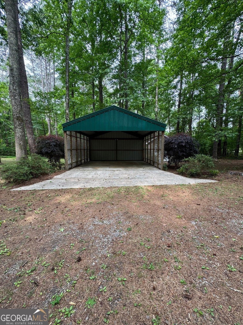 Photo 17 of 200 Meadovista Drive