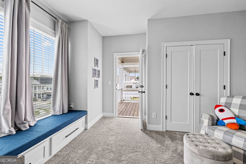 Photo 43 of 319 Lanesborough Way