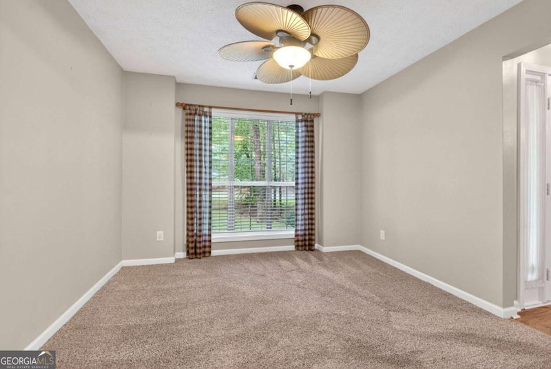 Photo 15 of 148 Brentwood Way