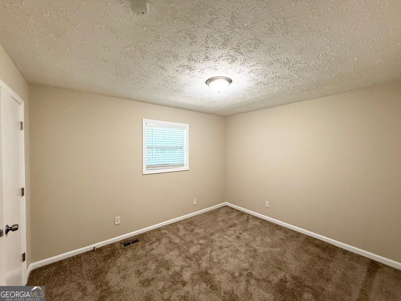 Photo 5 of 4239 MIDWAY Drive