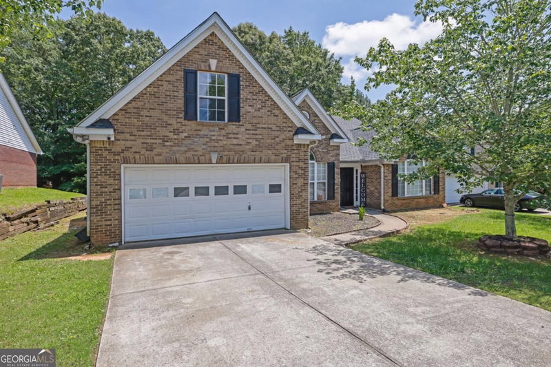135 Chandler Ridge Lane, Lawrenceville