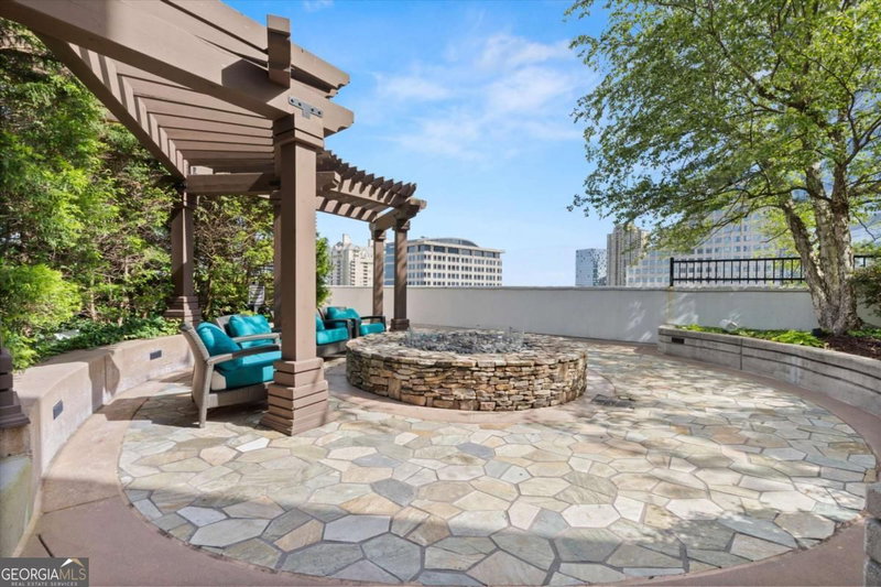 Photo 37 of 3324 Peachtree Road NE #1512