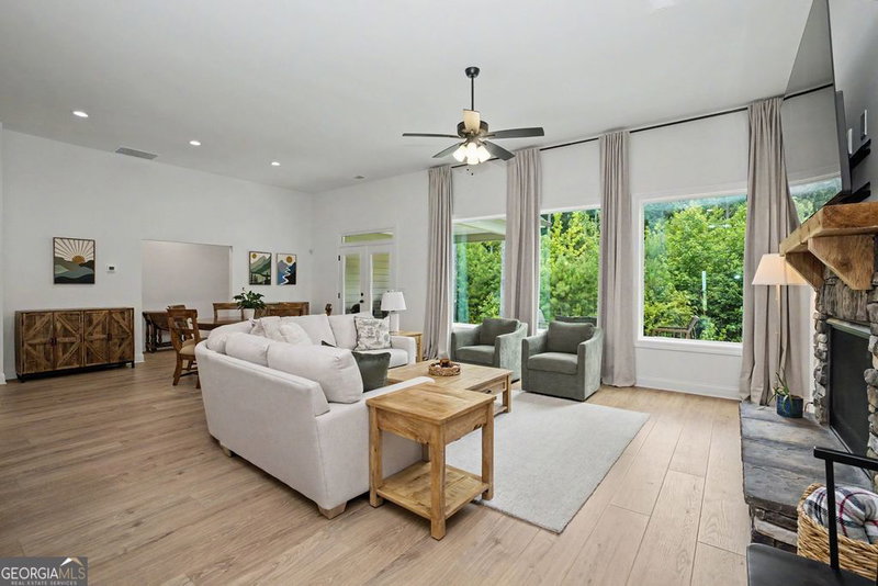 Photo 17 of 400 Atlantica Drive