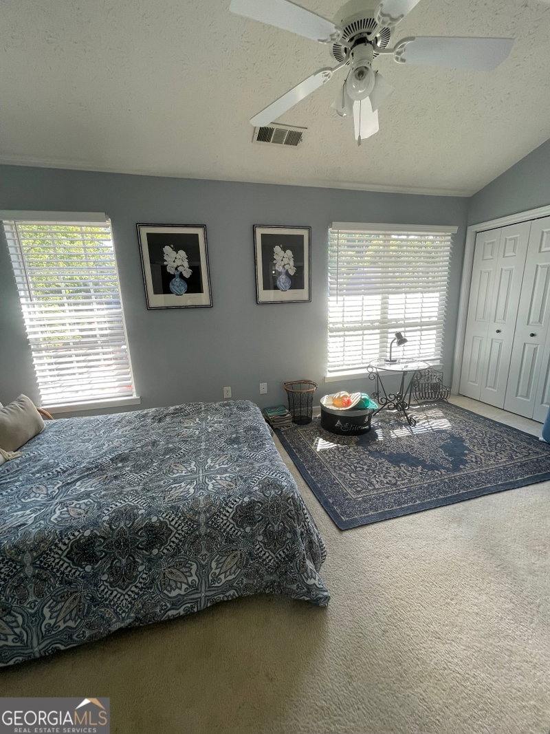 Photo 17 of 4911 Walden Lake Square
