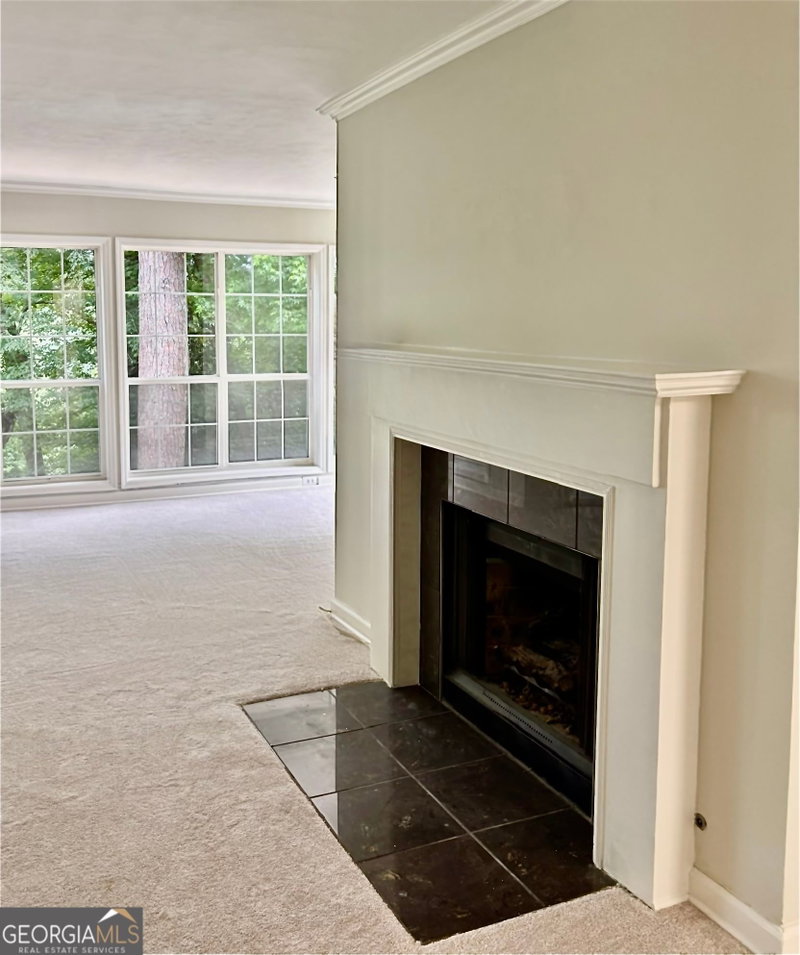 Photo 4 of 1308 Riverview Drive SE