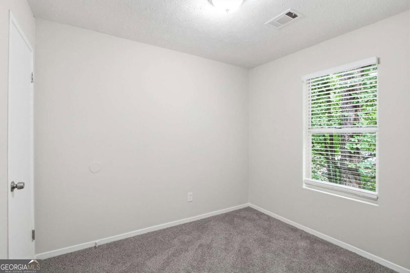 Photo 13 of 2146 Wingfoot Place