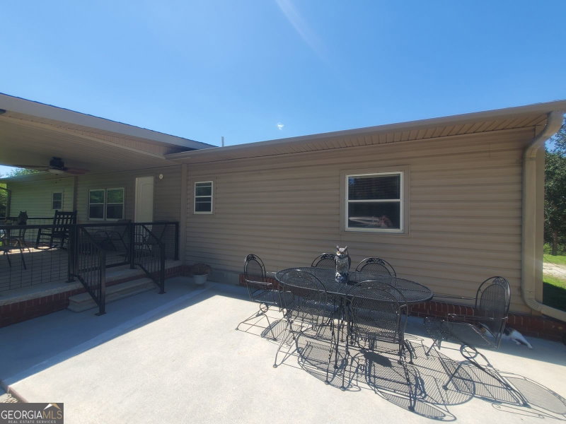 Photo 6 of 2021 Red Hill Road