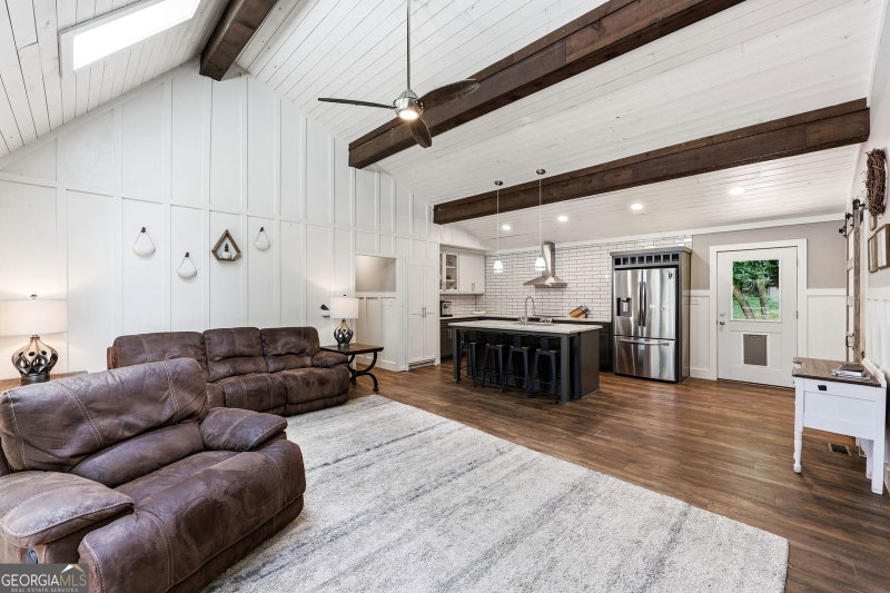 Photo 12 of 3721 Griffin Drive