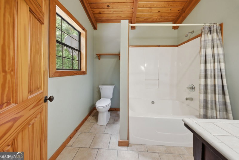 Photo 36 of 217 Browning Road
