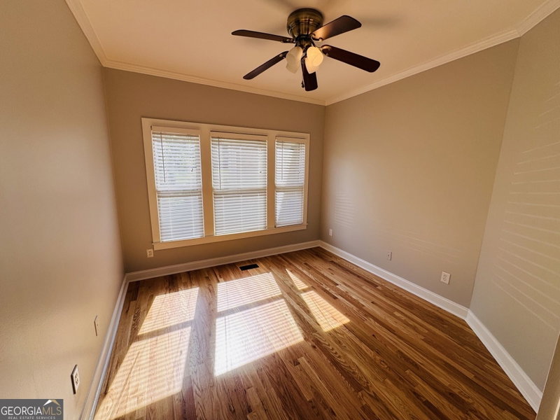 Photo 16 of 1713 Townside Drive