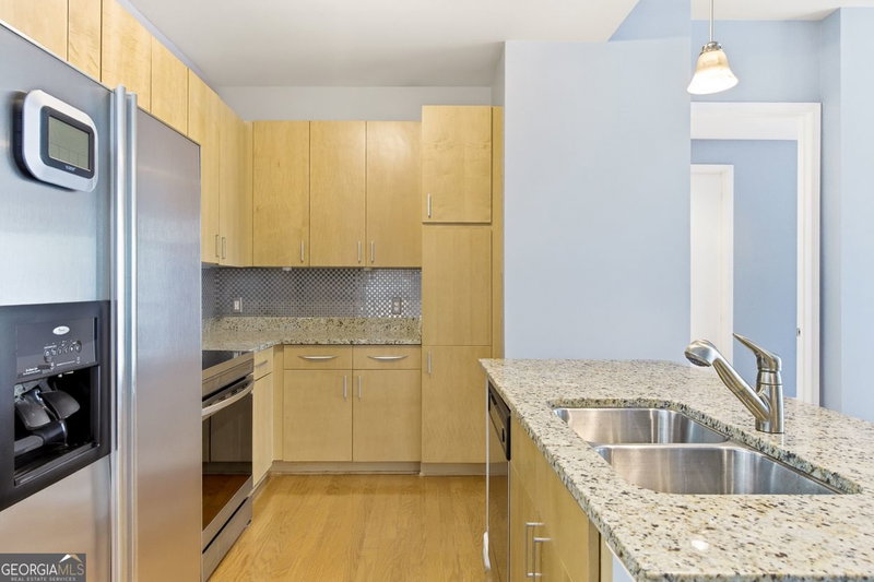 Photo 3 of 711 Cosmopolitan Drive NE #213