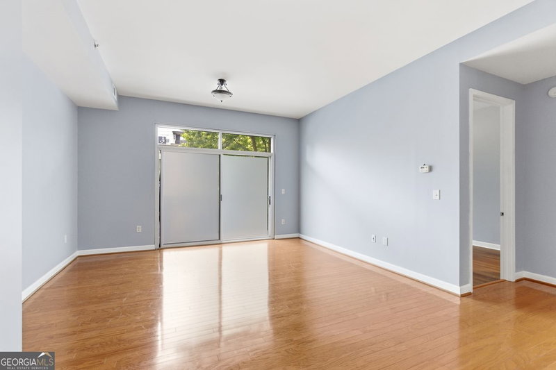 Photo 6 of 711 Cosmopolitan Drive NE #213
