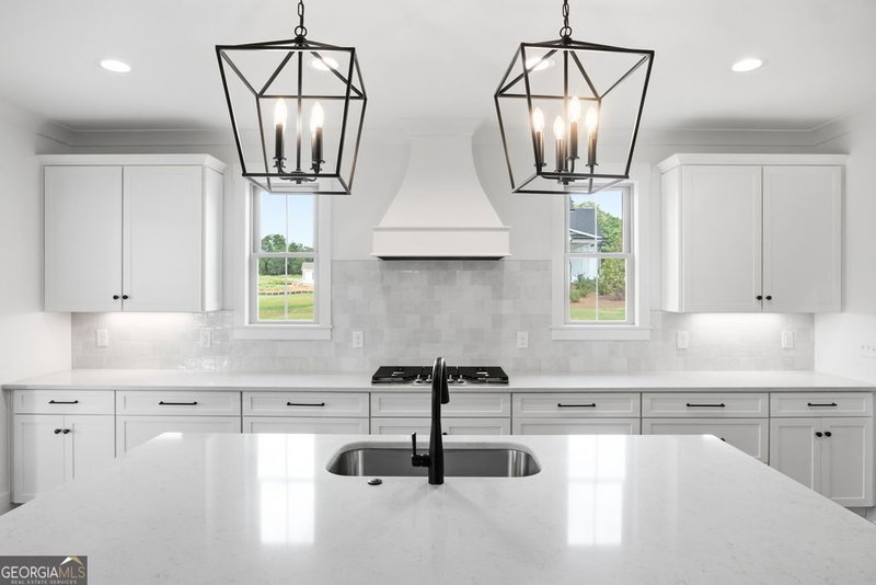 Photo 9 of 2262 Malcom Estates Drive