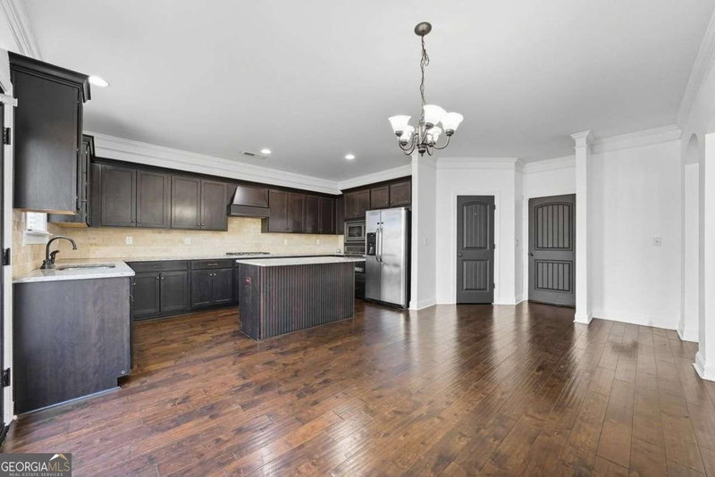 Photo 11 of 1132 Cotton Oak Drive