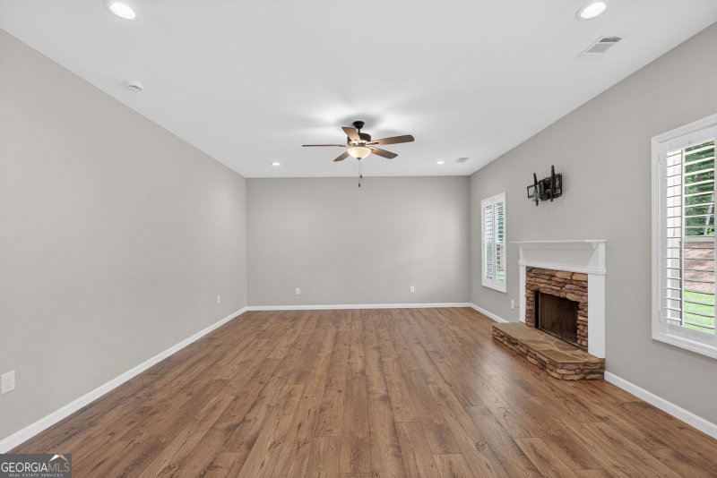 Photo 14 of 439 Northstar Drive