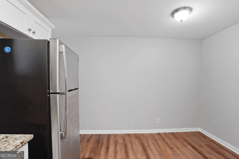 Photo 11 of 830 Mercury Drive NW