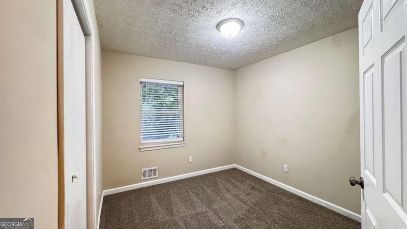 Photo 9 of 4436 Malibu Drive