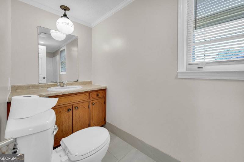 Photo 36 of 128 Smith Street
