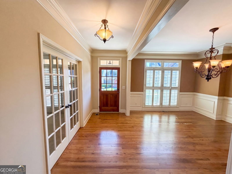 Photo 6 of 700 Washington Way