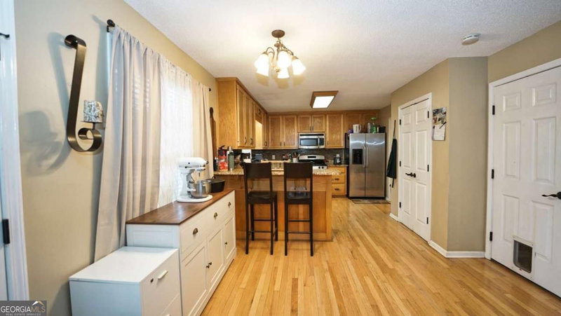 Photo 12 of 1049 Fieldstone Drive
